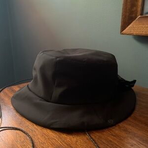 Lululemon Black Bucket Hat